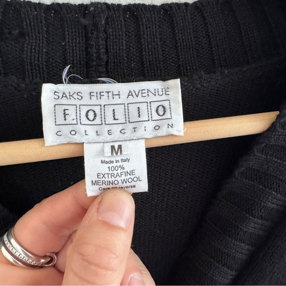 Saks Fifth Avenue Cardigan Sweater M Black 100% Extra Fine Merino Wool - Picture 2 of 6
